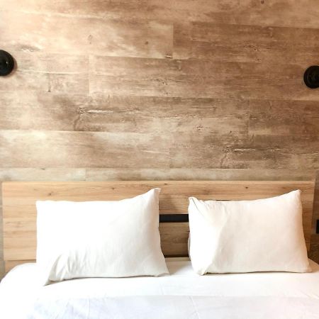 Romantic Apartments-In Center 8 7A Львів Екстер'єр фото